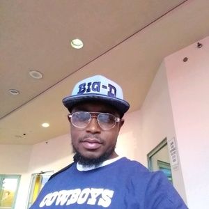 Meet your Posher, Corey